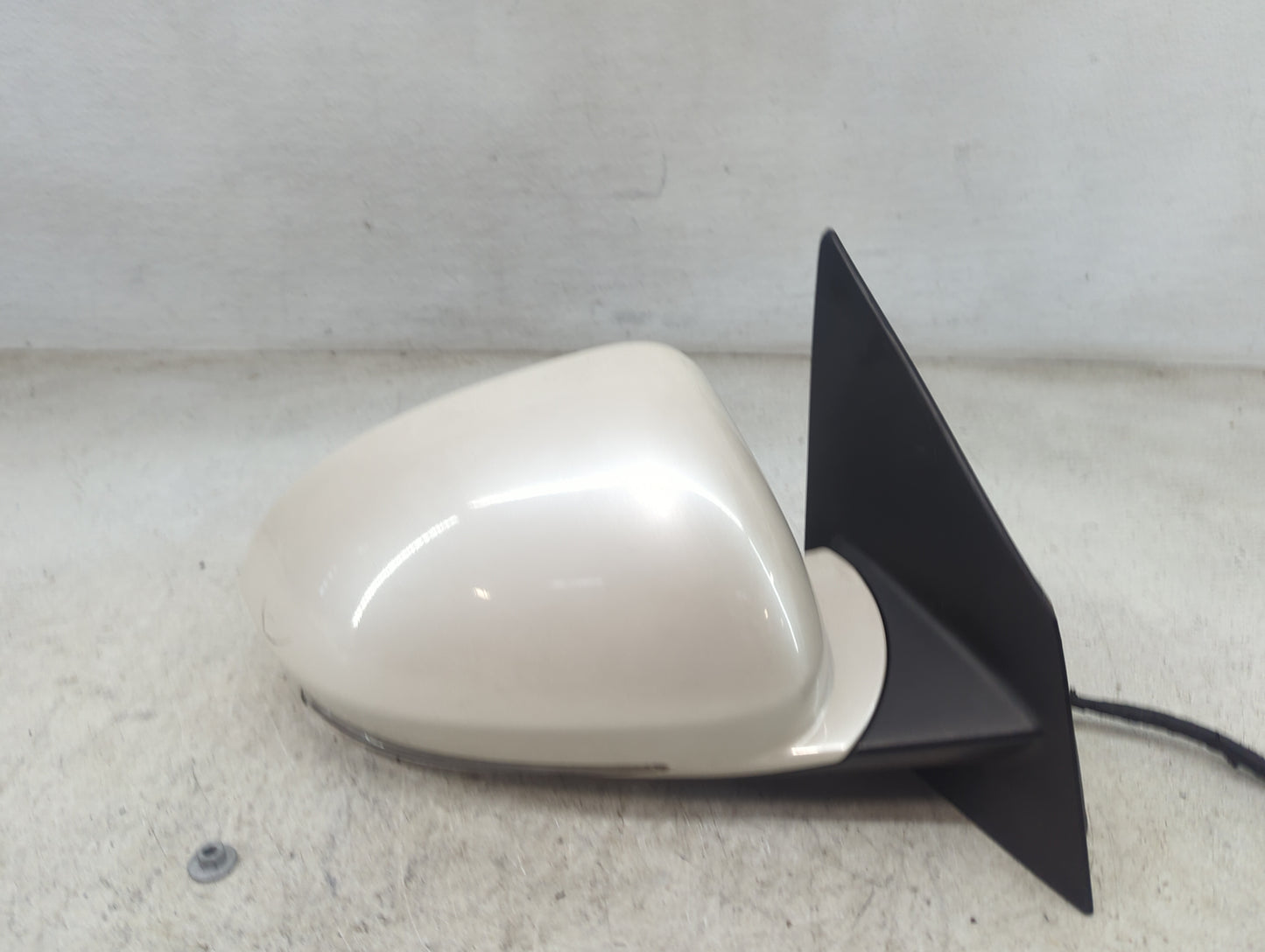 2008-2012 Buick Enclave Passenger Side View Mirror - Right Door Mirror OEM Used - Oemusedautoparts1.com