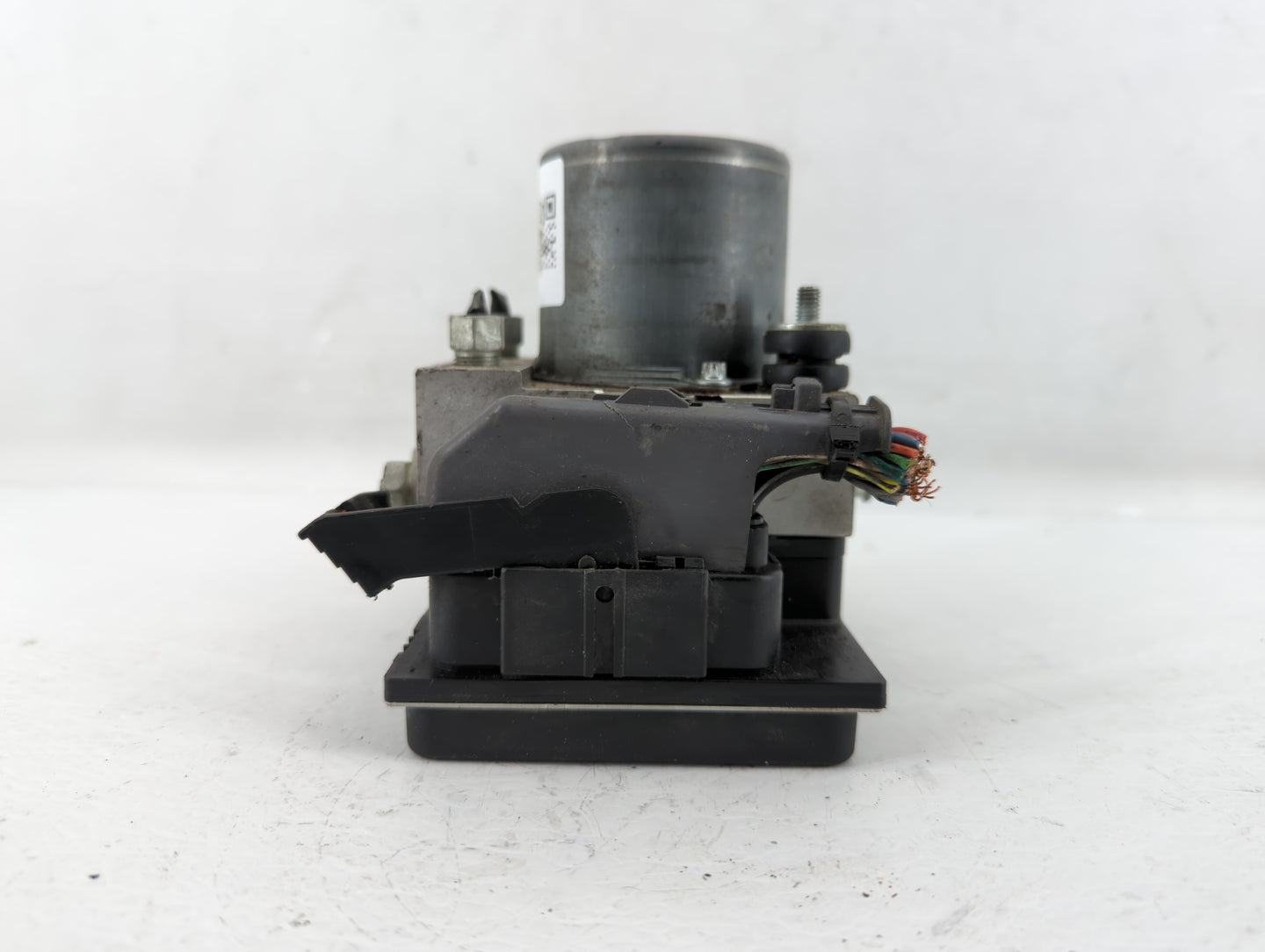 2012-2017 Buick Enclave ABS Pump Control Module Replacement P/N:AA22912779 Fits Fits 2012 2013 2014 2015 2016 2017 OEM Used 