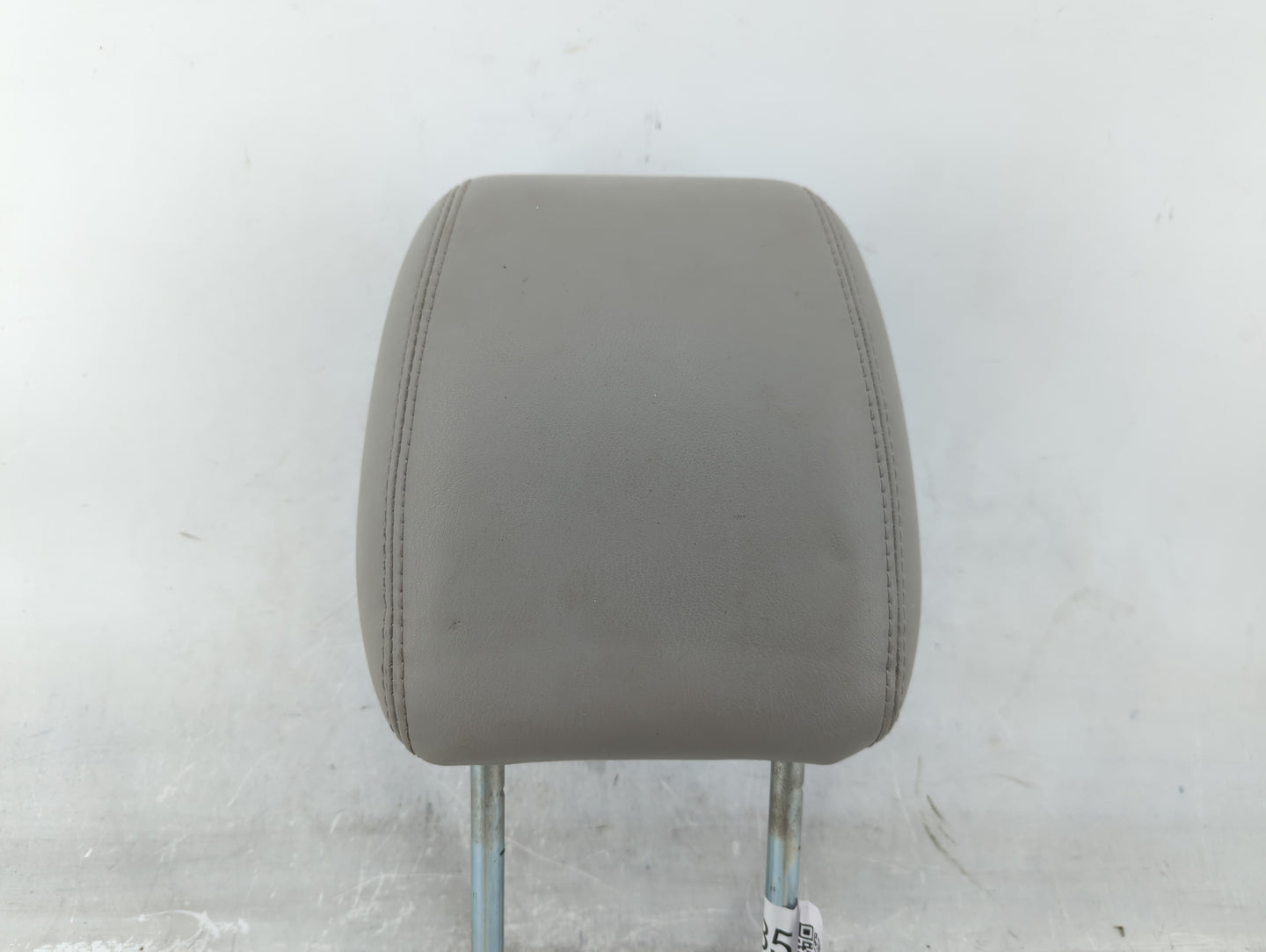 2012 Buick Enclave Headrest Head Rest Front Driver Passenger Seat Fits OEM Used Auto Parts - Oemusedautoparts1.com