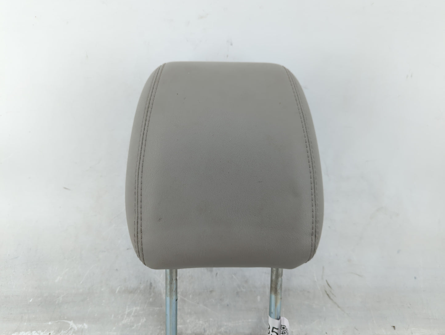 2012 Buick Enclave Headrest Head Rest Front Driver Passenger Seat Fits OEM Used Auto Parts - Oemusedautoparts1.com