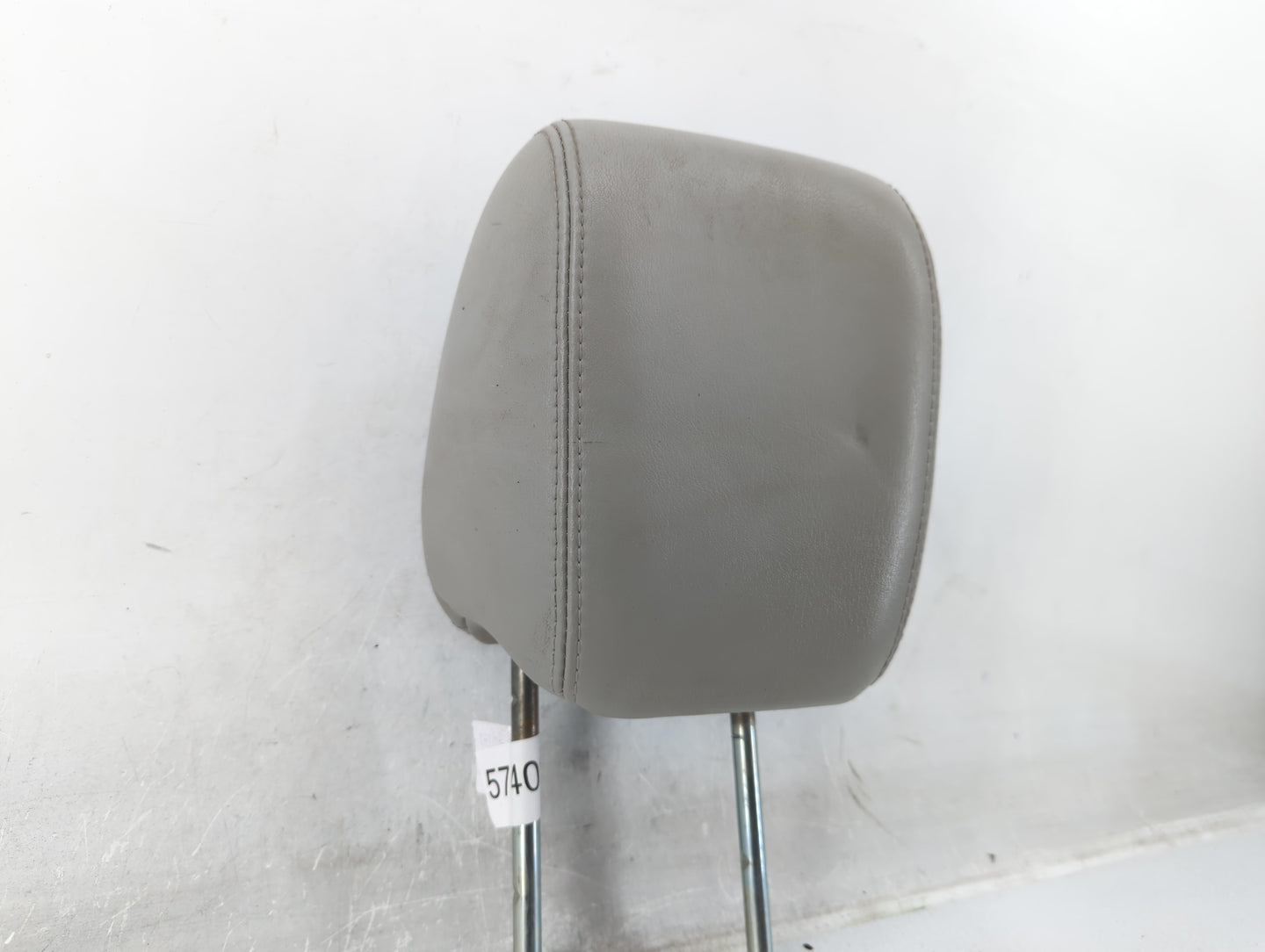 2012 Buick Enclave Headrest Head Rest Front Driver Passenger Seat Fits OEM Used Auto Parts - Oemusedautoparts1.com