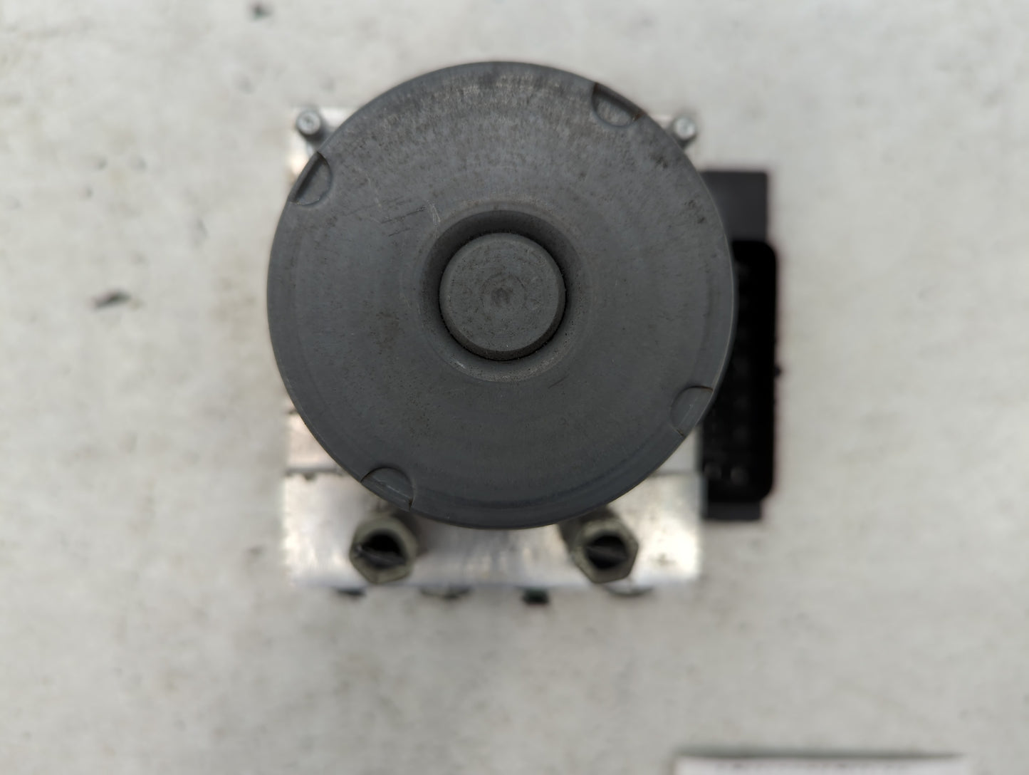 2012-2017 Buick Enclave ABS Pump Control Module Replacement P/N:22822156 Fits Fits 2012 2013 2014 2015 2016 2017 OEM Used Au