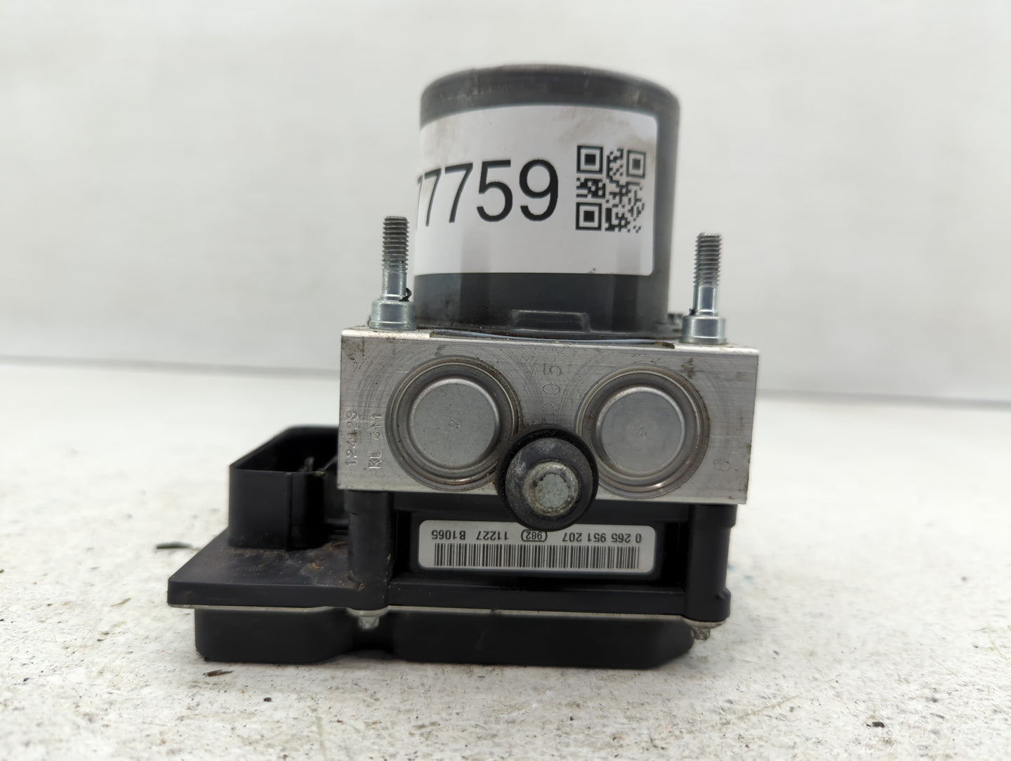 2012-2017 Buick Enclave ABS Pump Control Module Replacement P/N:22822156 Fits Fits 2012 2013 2014 2015 2016 2017 OEM Used Au