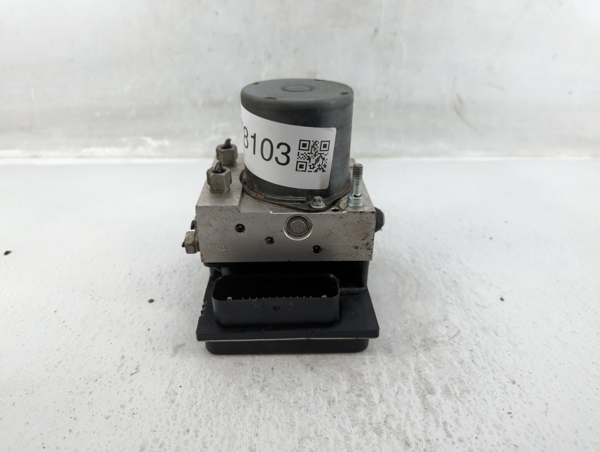 2012-2017 Buick Enclave Anti-Lock Brake ABS Pump Module Actuator OEM P/N:22912779 Fits Fits 2012 2013 2014 2015 2016 2017 OE