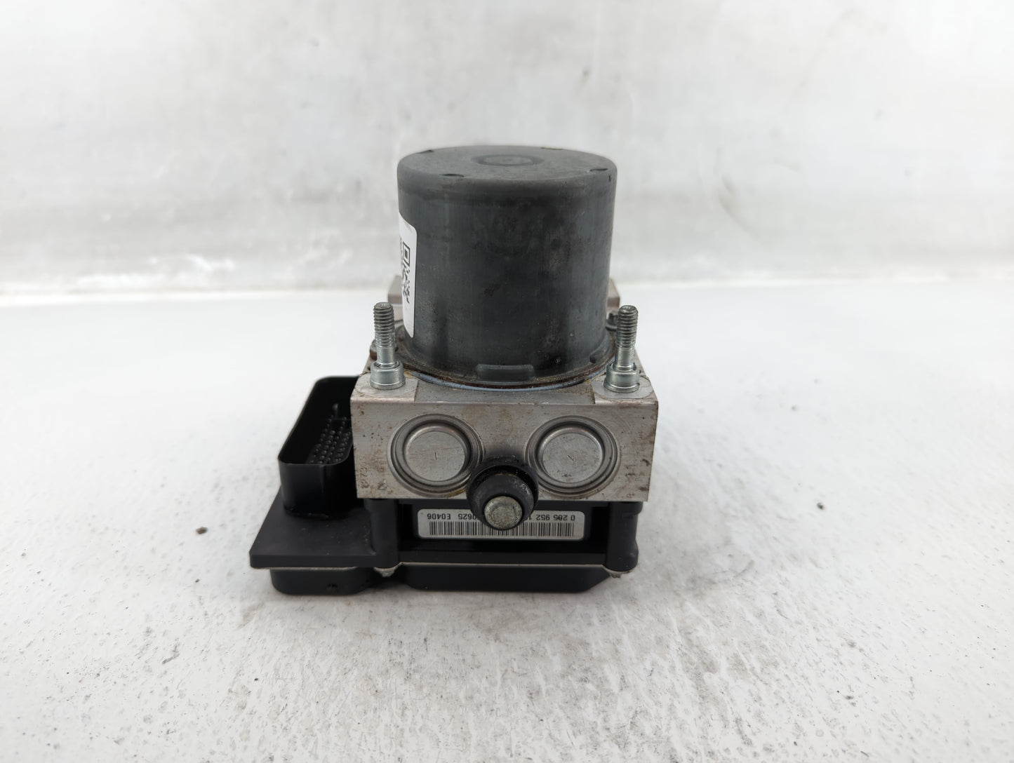 2012-2017 Buick Enclave ABS Pump Control Module Replacement P/N:22912779 Fits Fits 2012 2013 2014 2015 2016 2017 OEM Used Au