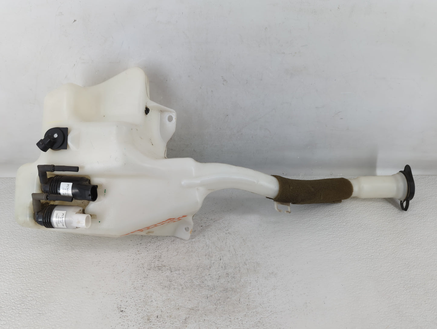 2010-2017 Buick Enclave Windshield Washer Fluid Reservoir Bottle Oem - Oemusedautoparts1.com