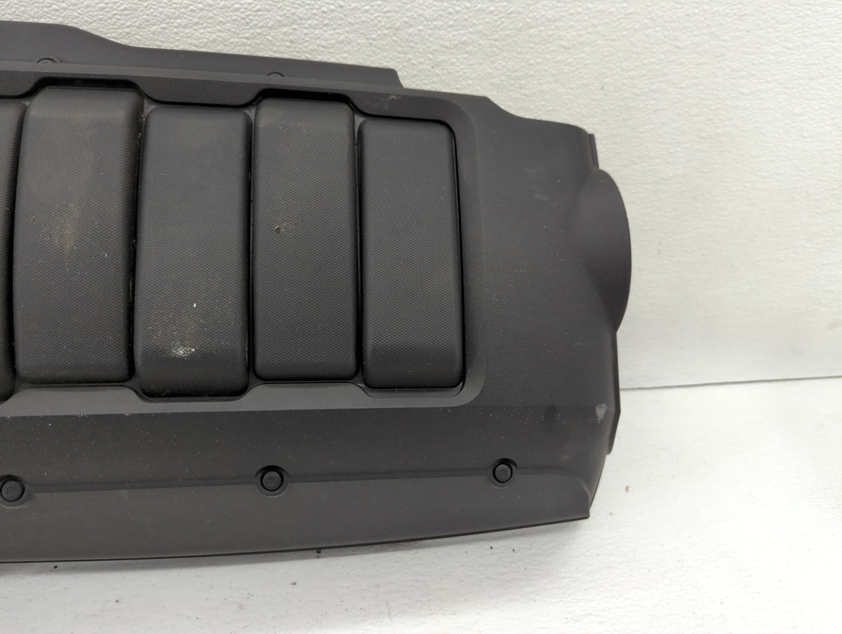2012 Buick Enclave Engine Cover 589932 - Oemusedautoparts1.com