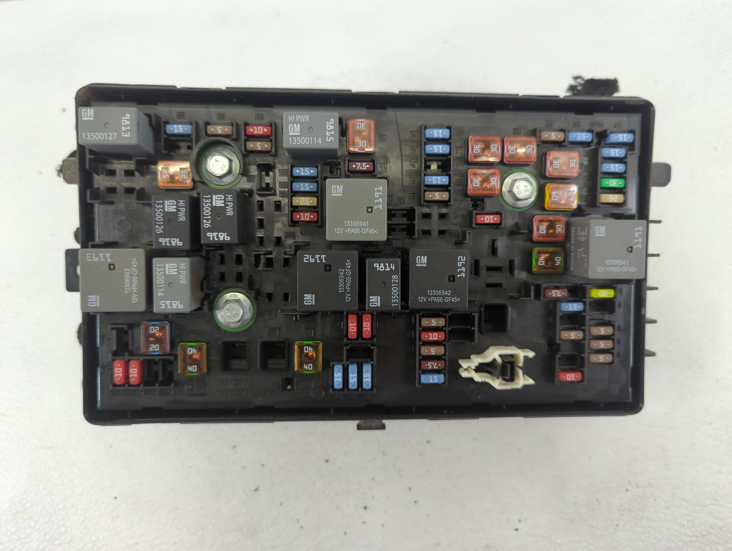 2012 Buick Enclave Fusebox Fuse Box Panel Relay Module P/N:9389U 23499389-01 Fits OEM Used Auto Parts - Oemusedautoparts1.co