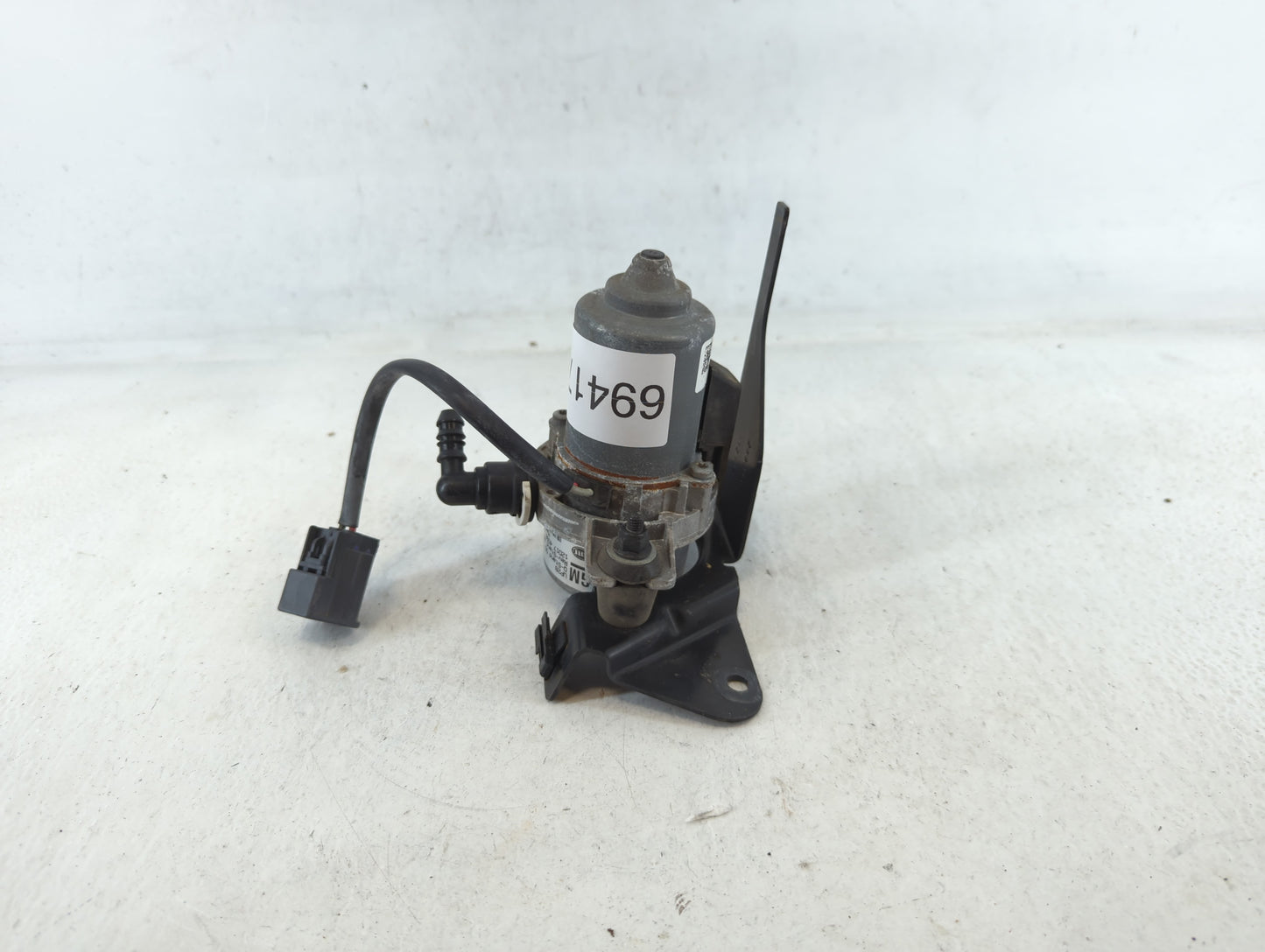 2012 Buick Enclave Brake Booster - Oemusedautoparts1.com