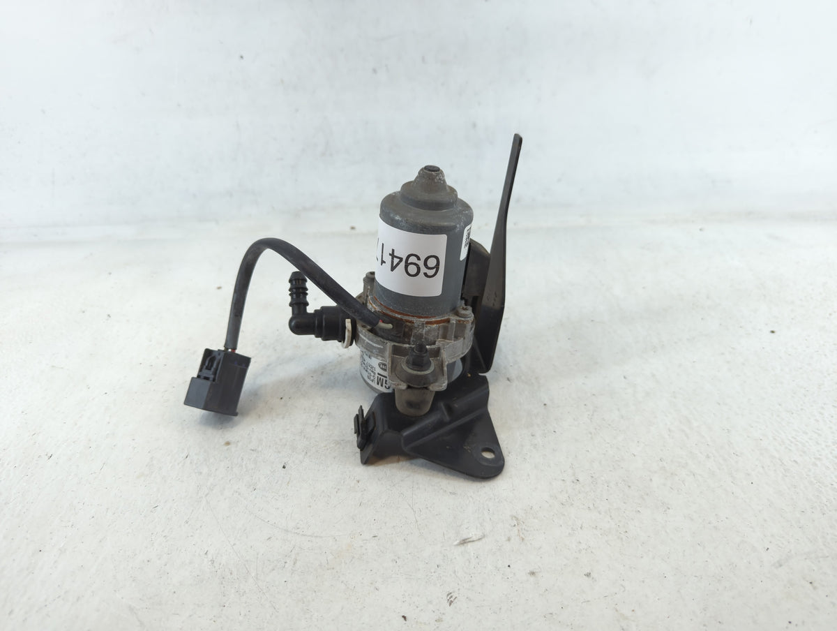 2012 Buick Enclave Power Brake Booster Oem - Oemusedautoparts1.com
