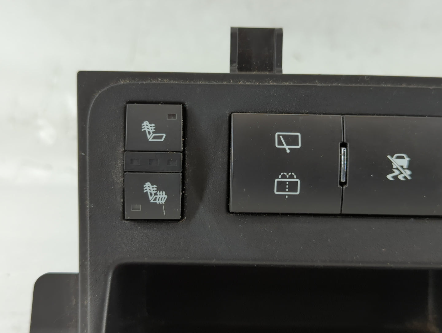 2012 Buick Enclave Dash Integrated Control Module C20225xb|gm25820143 - Oemusedautoparts1.com