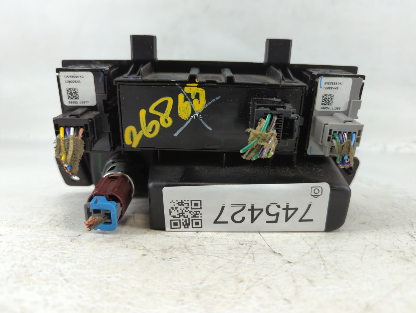 2012 Buick Enclave Dash Integrated Control Module C20225xb|gm25820143 - Oemusedautoparts1.com