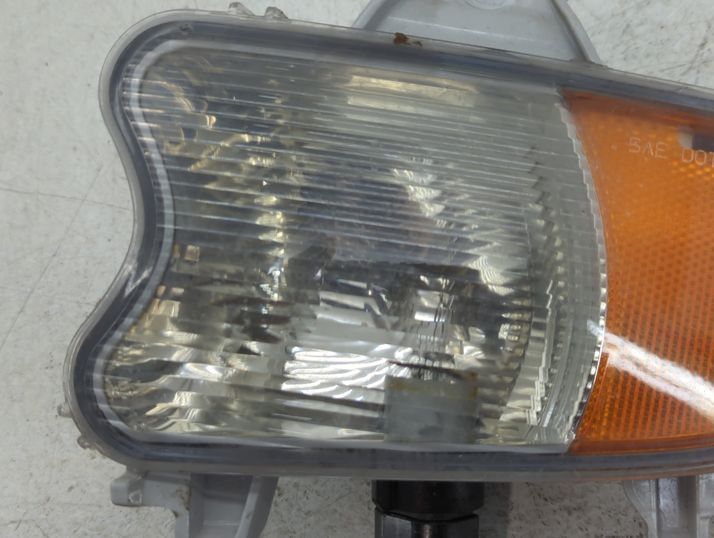 Buick Enclave Driver Left Oem Head Light Headlight Lamp - Oemusedautoparts1.com