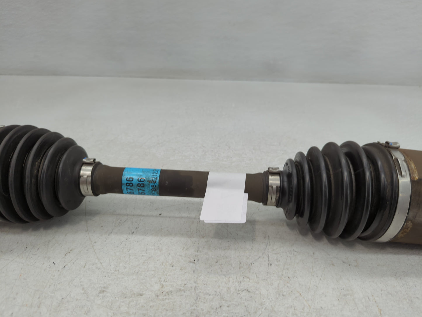 2008-2017 Buick Enclave Axle Shaft Front Driver Cv C/v - Oemusedautoparts1.com