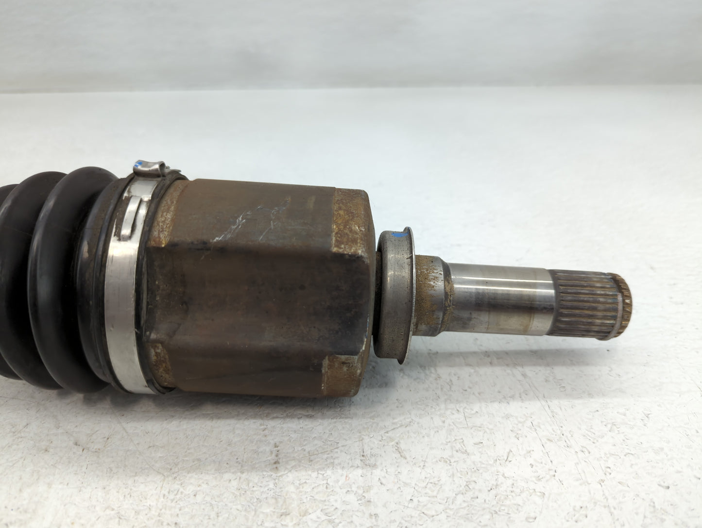 2008-2017 Buick Enclave Axle Shaft Front Driver Cv C/v - Oemusedautoparts1.com