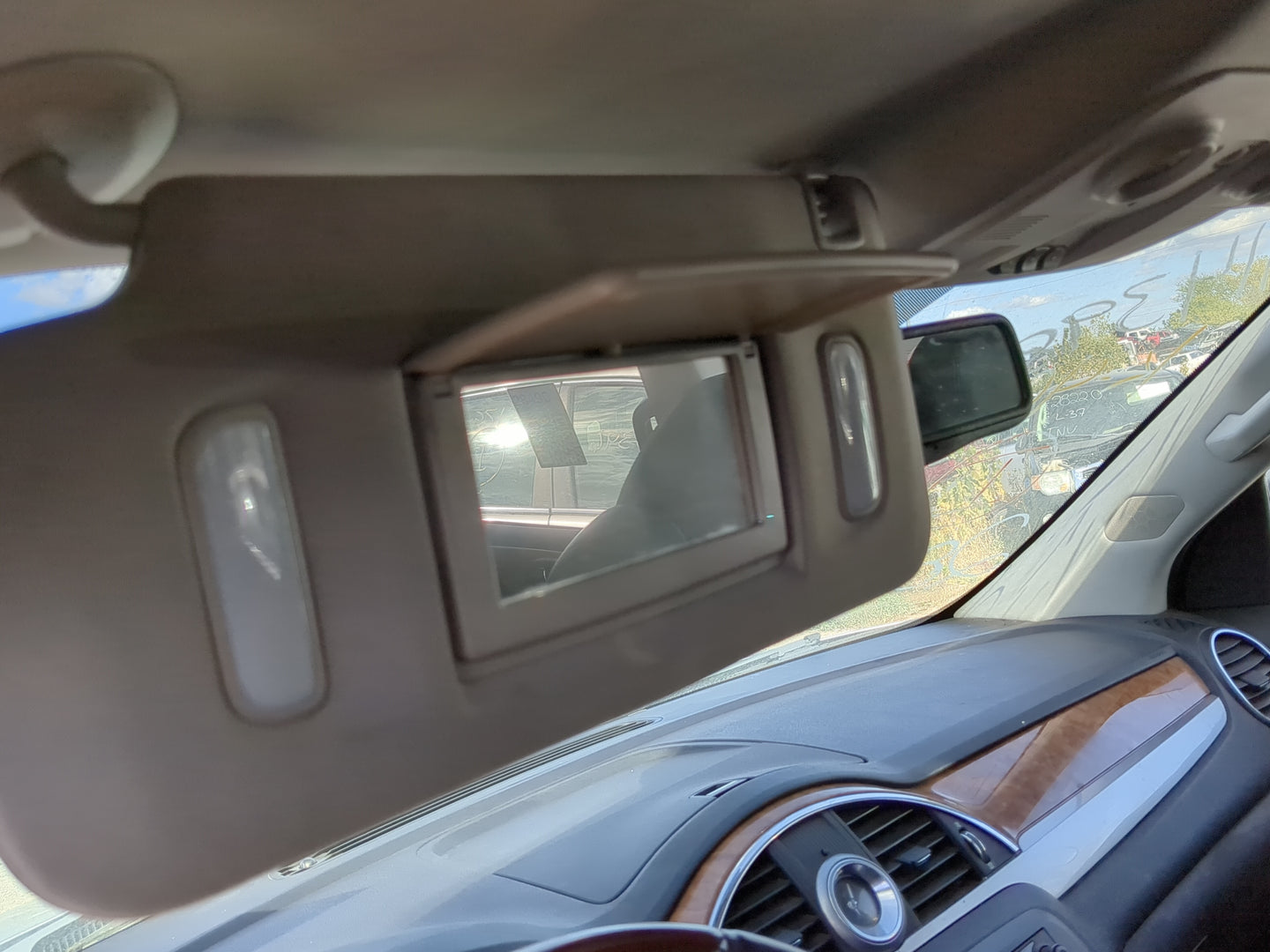 2008-2017 Buick Enclave Sun Visor Shade Replacement Driver Left Mirror Fits OEM Used Auto Parts - Oemusedautoparts1.com