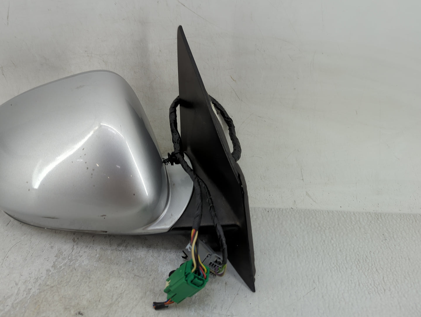 2008-2012 Buick Enclave Passenger Side View Mirror - Right Door Mirror OEM Used - Oemusedautoparts1.com