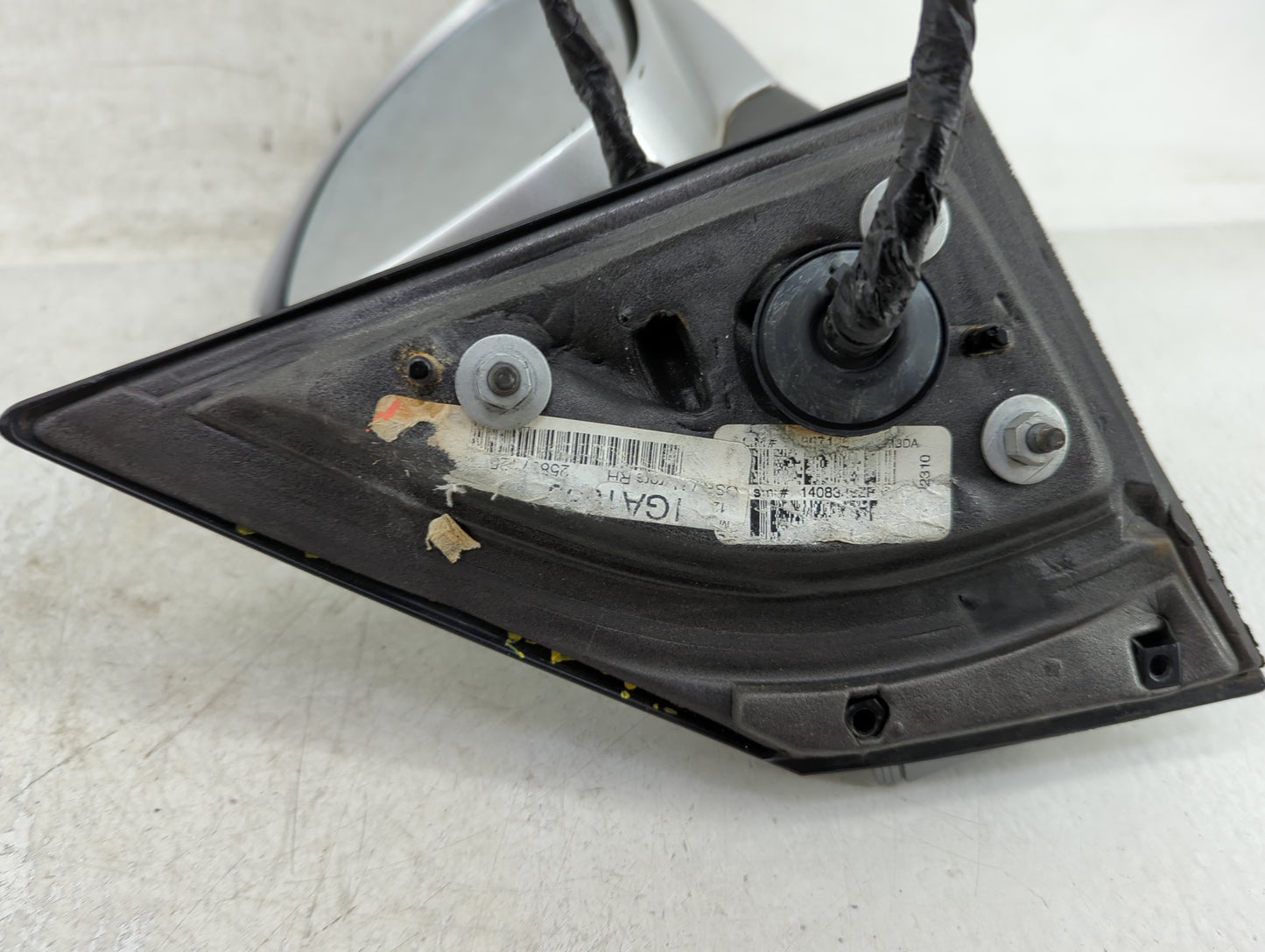 2008-2012 Buick Enclave Passenger Side View Mirror - Right Door Mirror OEM Used - Oemusedautoparts1.com