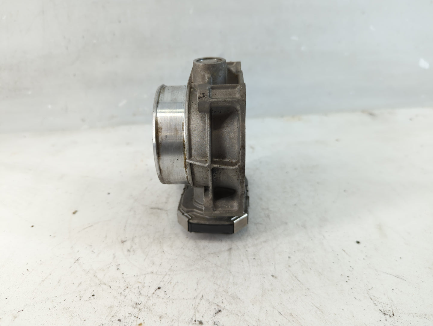 2012-2020 Buick Enclave Throttle Body Fits Fits 2012 2013 2014 2015 2016 2017 2018 2019 2020 2021 2022 OEM Used Auto Parts -