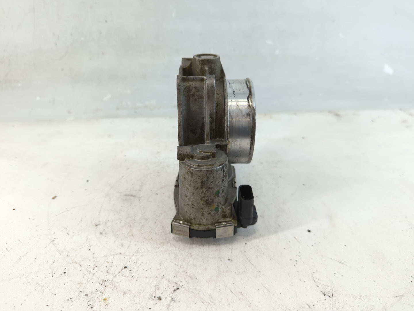 2012-2020 Buick Enclave Throttle Body Fits Fits 2012 2013 2014 2015 2016 2017 2018 2019 2020 2021 2022 OEM Used Auto Parts -