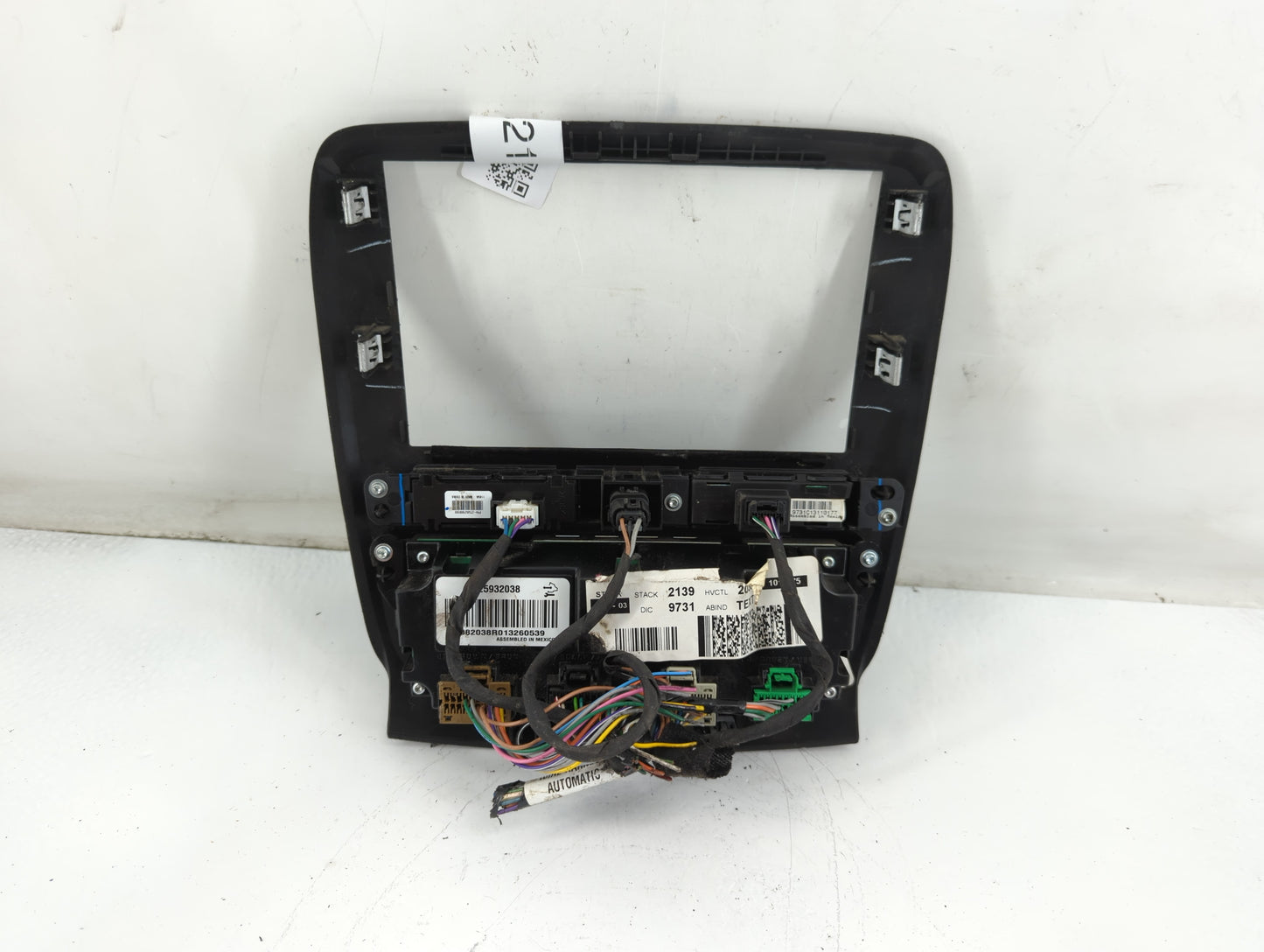 Buick Enclave Radio Control Panel - Oemusedautoparts1.com