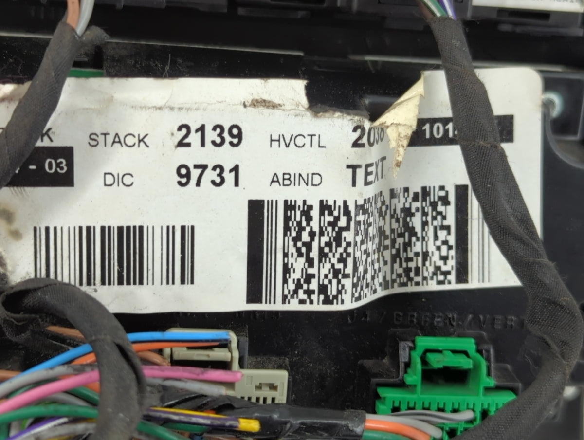 Buick Enclave Radio Control Panel 883215 - Oemusedautoparts1.com