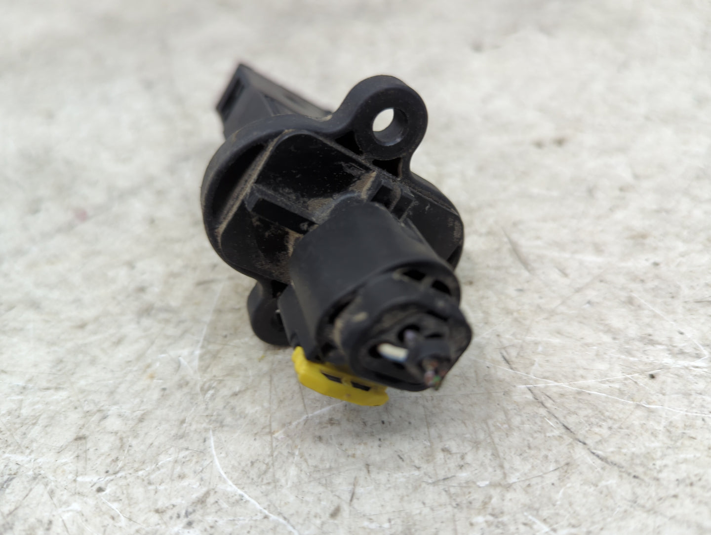 Buick Encore Mass Air Flow Meter Maf 1489962 - Oemusedautoparts1.com