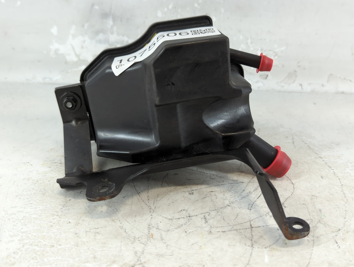 2012 Buick Lacrosse FLUID RESERVOIR TANK - Oemusedautoparts1.com