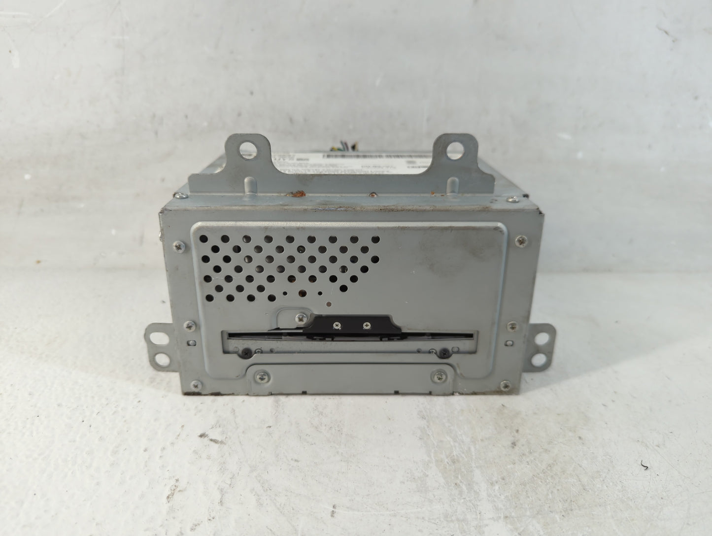 2010-2012 Buick Lacrosse Radio AM FM Cd Player Receiver Replacement P/N:20972237 Fits Fits 2010 2011 2012 OEM Used Auto Part