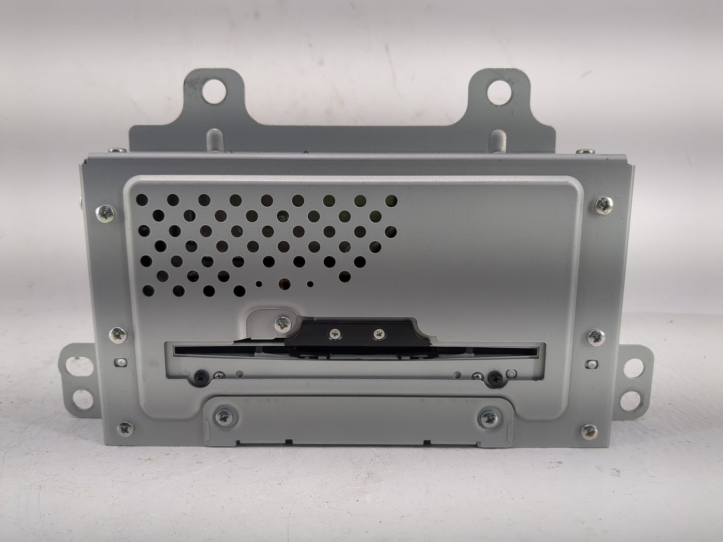 2012 Buick Lacrosse Radio AM FM Cd Player Receiver Replacement P/N:22854093 Fits OEM Used Auto Parts - Oemusedautoparts1.com