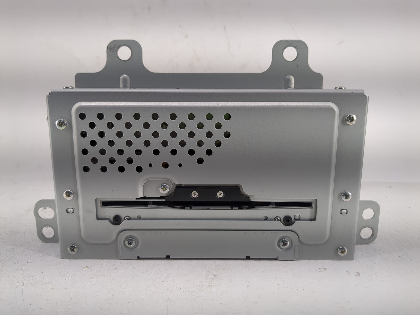 2012 Buick Lacrosse Radio AM FM Cd Player Receiver Replacement P/N:22854093 Fits OEM Used Auto Parts - Oemusedautoparts1.com