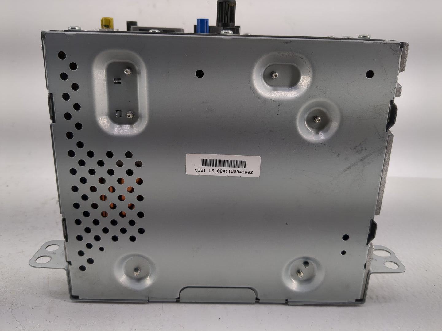 2012 Buick Lacrosse Radio AM FM Cd Player Receiver Replacement P/N:22854093 Fits OEM Used Auto Parts - Oemusedautoparts1.com
