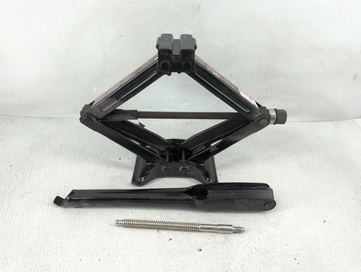 2012 Buick Lacrosse Spare Scissor Car Jack - Oemusedautoparts1.com