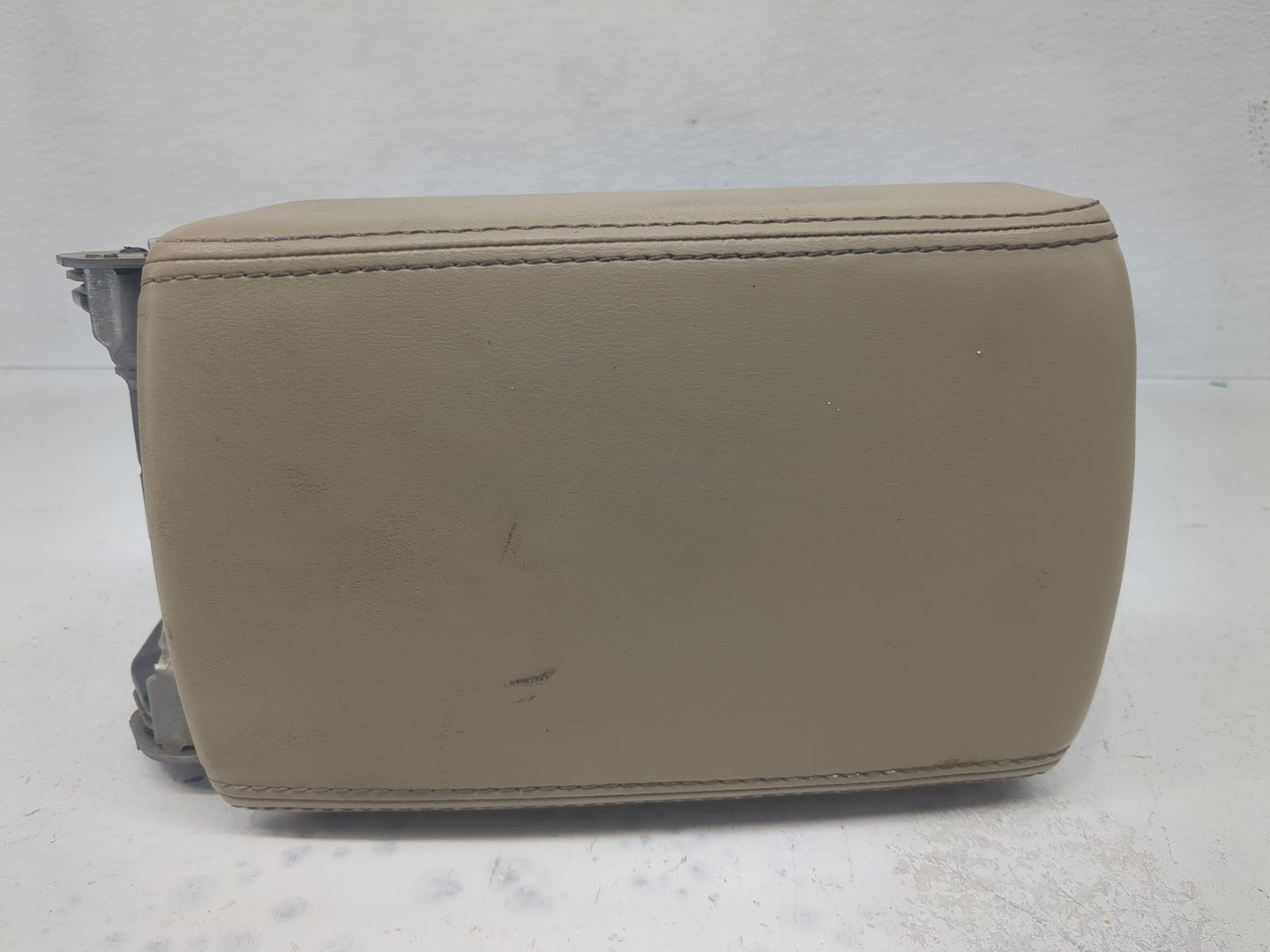 2012 Buick Lacrosse Center Console Armrest Cover Lid Fits OEM Used Auto Parts - Oemusedautoparts1.com