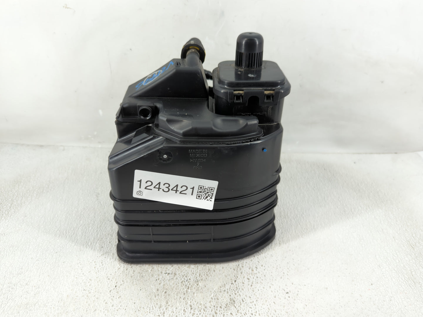 2012 Buick Lacrosse Fuel Vapor Charcoal Canister - Oemusedautoparts1.com