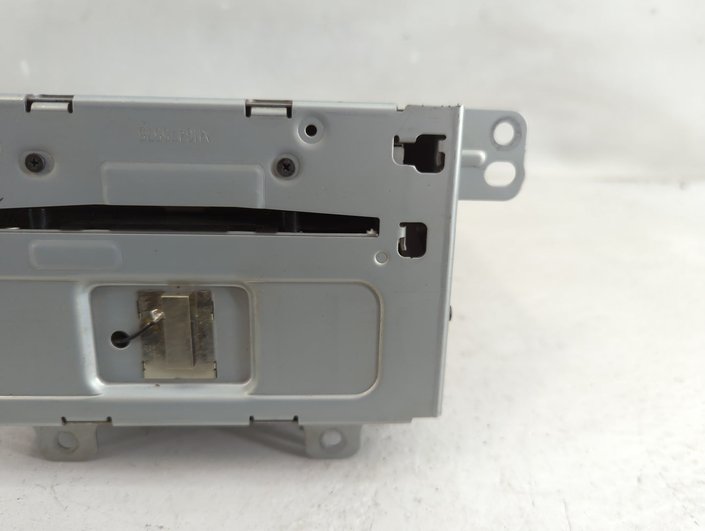 2012 Buick Lacrosse Radio AM FM Cd Player Receiver Replacement P/N:22909201 Fits OEM Used Auto Parts - Oemusedautoparts1.com