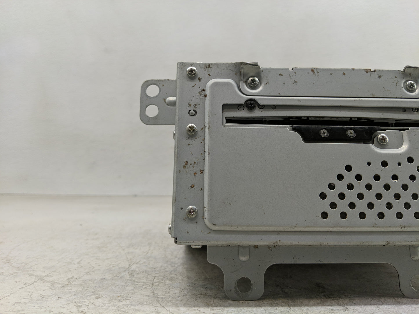 2012 Buick Lacrosse Radio AM FM Cd Player Receiver Replacement P/N:22812453 Fits OEM Used Auto Parts - Oemusedautoparts1.com