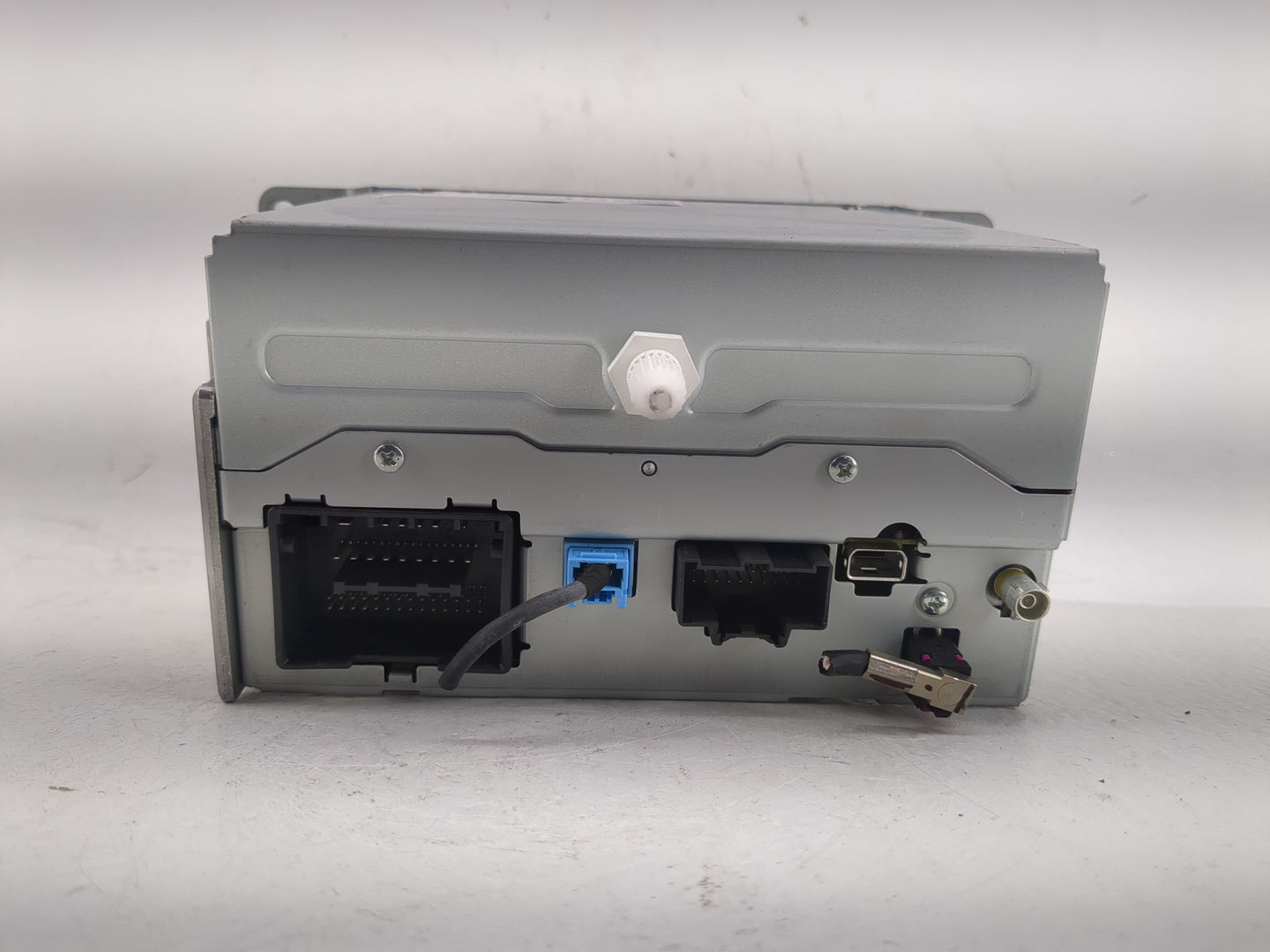 2012 Buick Lacrosse Radio AM FM Cd Player Receiver Replacement P/N:22909201 Fits OEM Used Auto Parts - Oemusedautoparts1.com