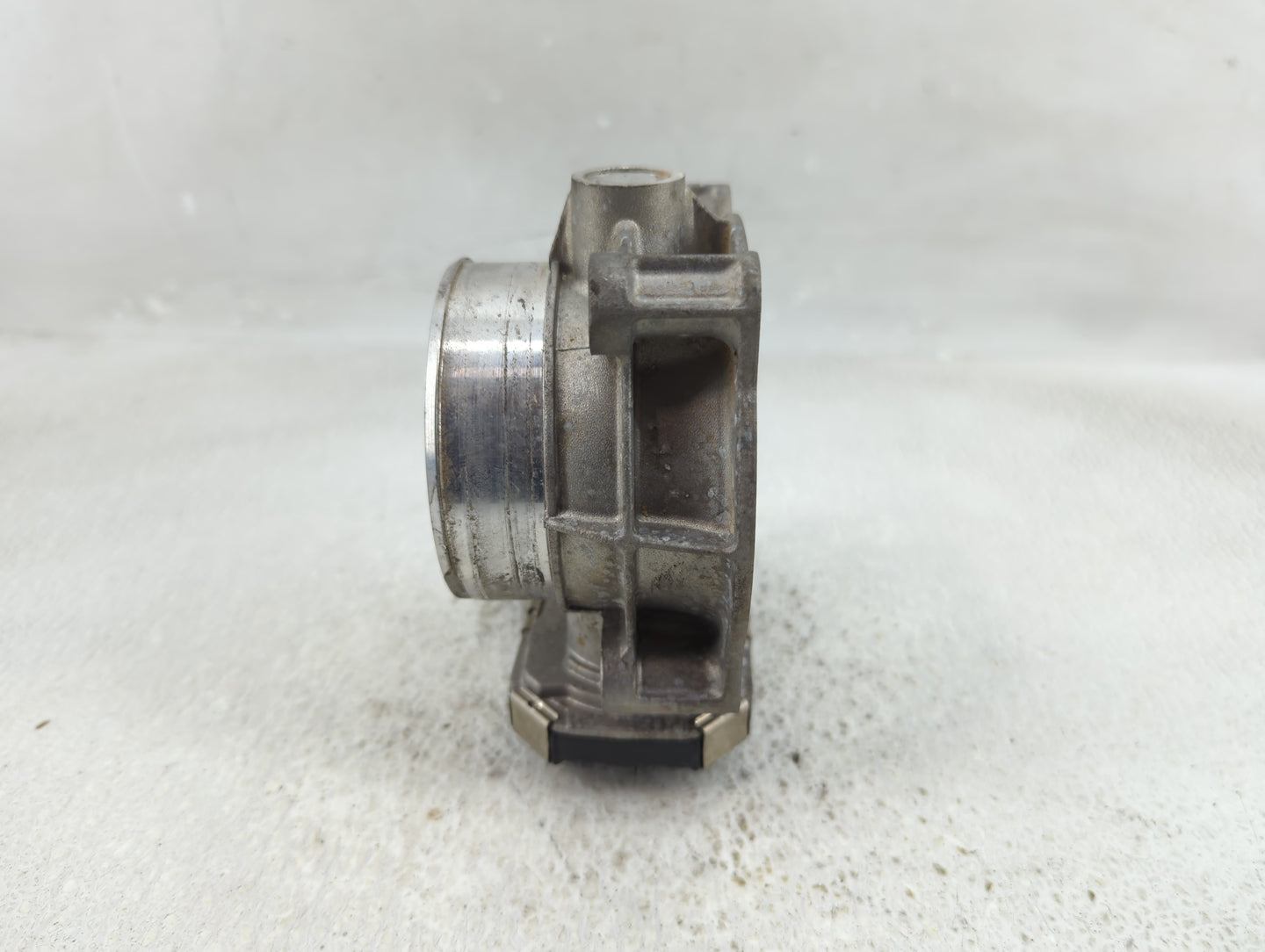 2012-2016 Buick Lacrosse Throttle Body P/N:12632172BA Fits Fits 2012 2013 2014 2015 2016 2017 2018 2019 2020 2021 2022 OEM U