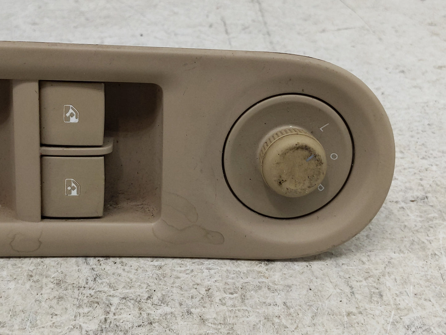 2010-2013 Buick Lacrosse Master Power Window Switch Replacement Driver Side Left P/N:9060795 Fits OEM Used Auto Parts - Oemu