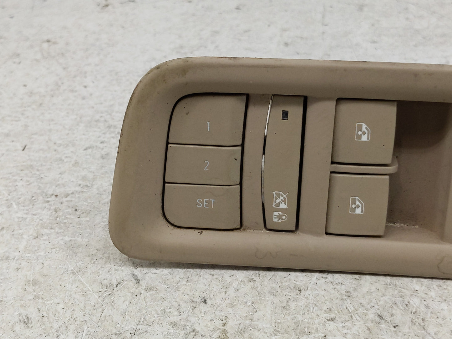 2010-2013 Buick Lacrosse Master Power Window Switch Replacement Driver Side Left P/N:9060795 Fits OEM Used Auto Parts - Oemu