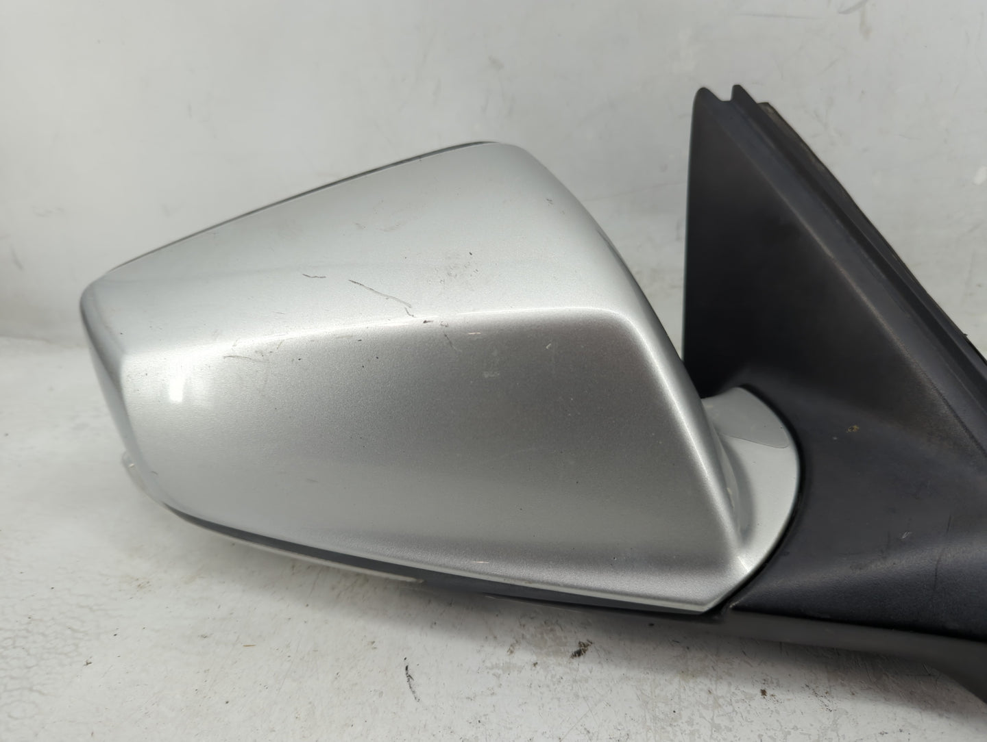 2010-2012 Buick Lacrosse Passenger Side View Mirror - Right Door Mirror OEM Used - Oemusedautoparts1.com