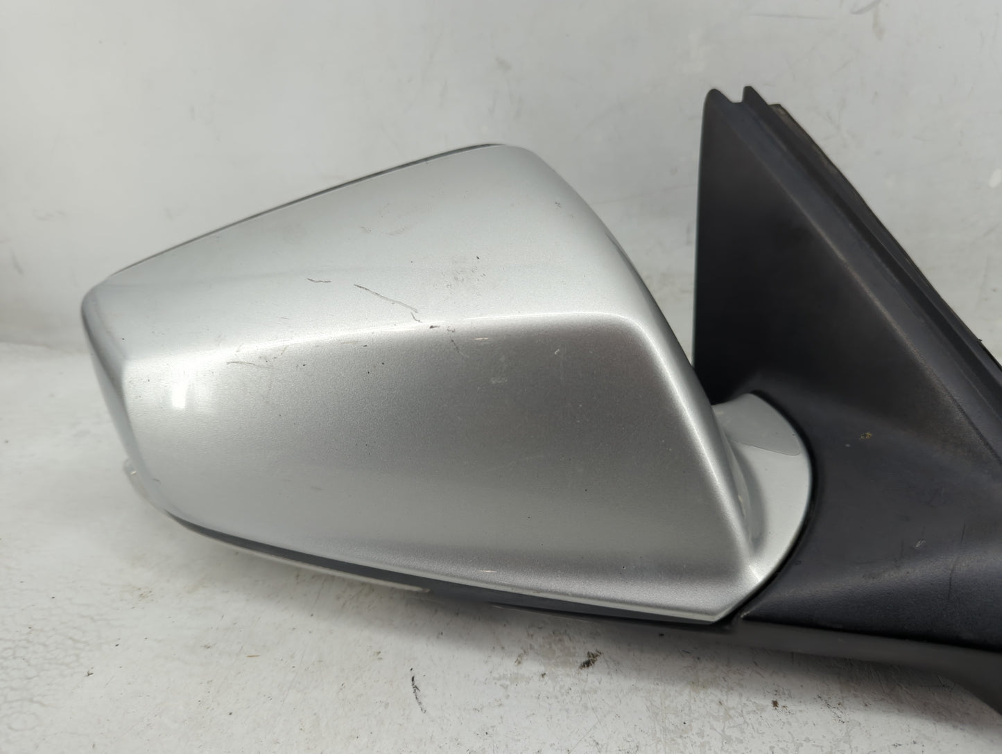 2010-2012 Buick Lacrosse Passenger Side View Mirror - Right Door Mirror OEM Used - Oemusedautoparts1.com