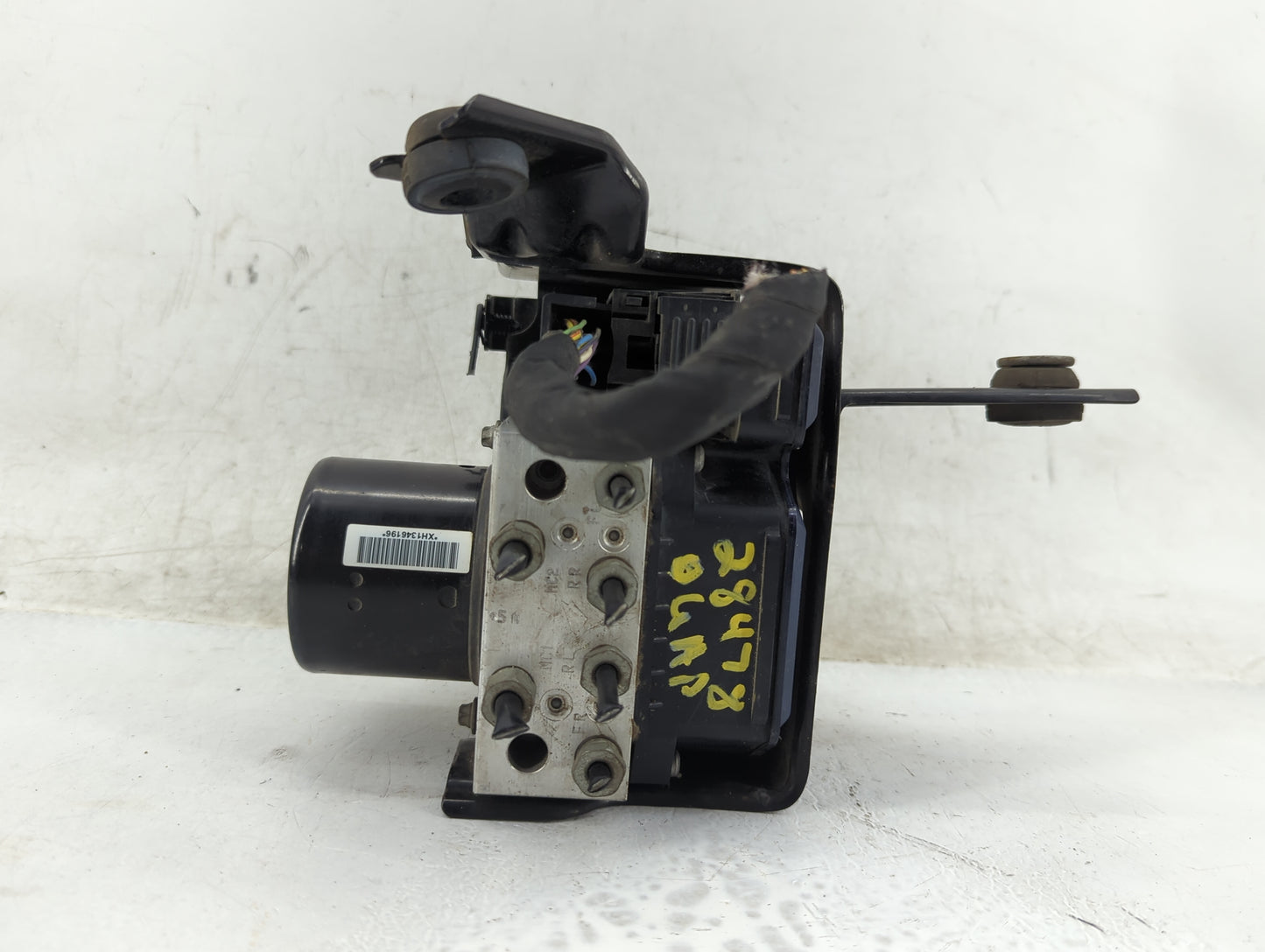 2012-2013 Buick Lacrosse ABS Pump Control Module Replacement P/N:22971448 Fits Fits 2012 2013 2014 2015 2016 OEM Used Auto P