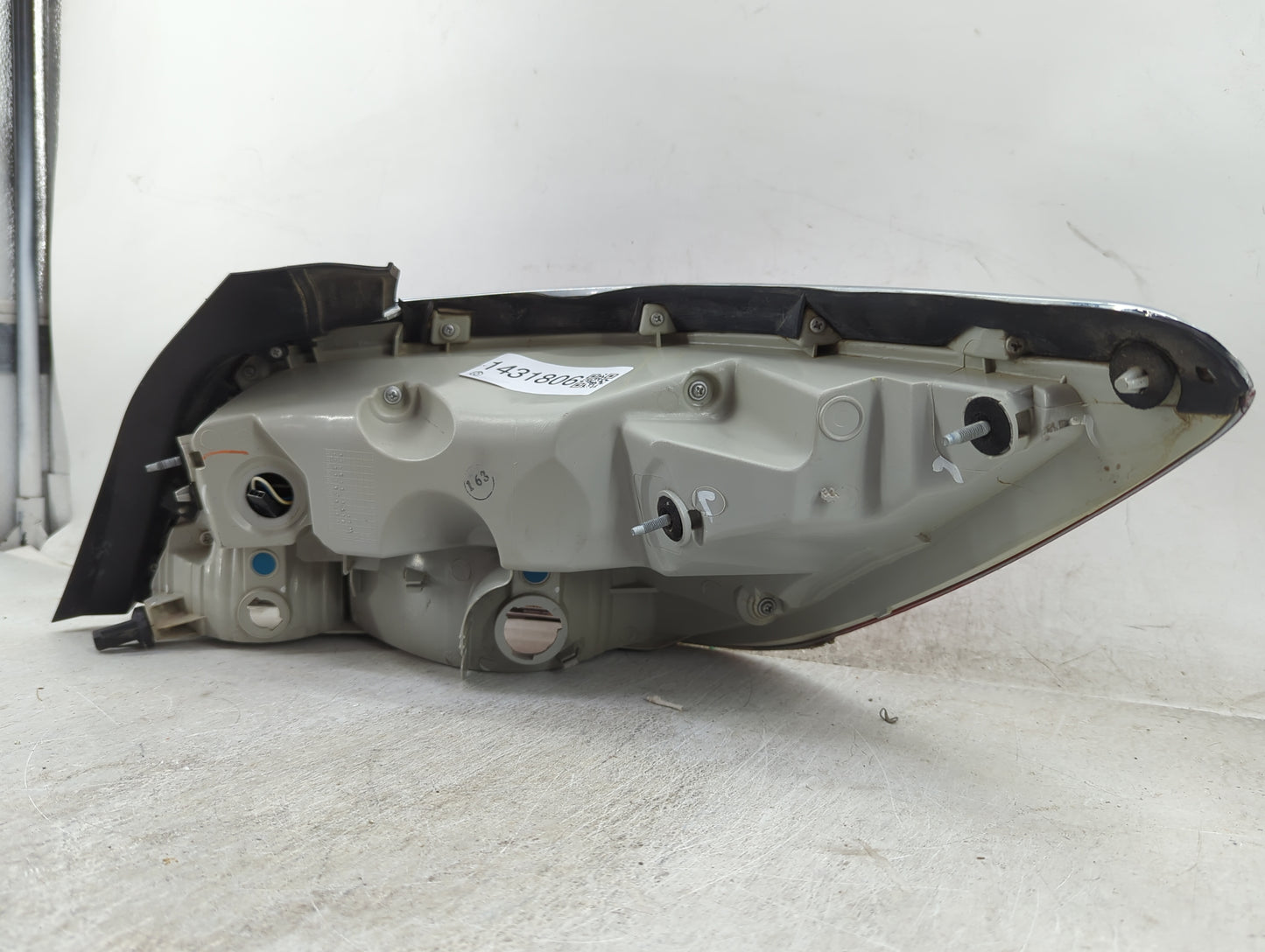2010-2013 Buick Lacrosse Tail Light Assembly Passenger Right OEM Fits Fits 2010 2011 2012 2013 OEM Used Auto Parts - Oemused