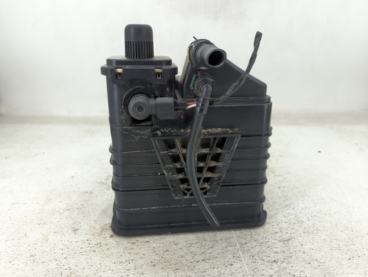 2012 Buick Lacrosse Fuel Vapor Charcoal Canister 1431881 - Oemusedautoparts1.com