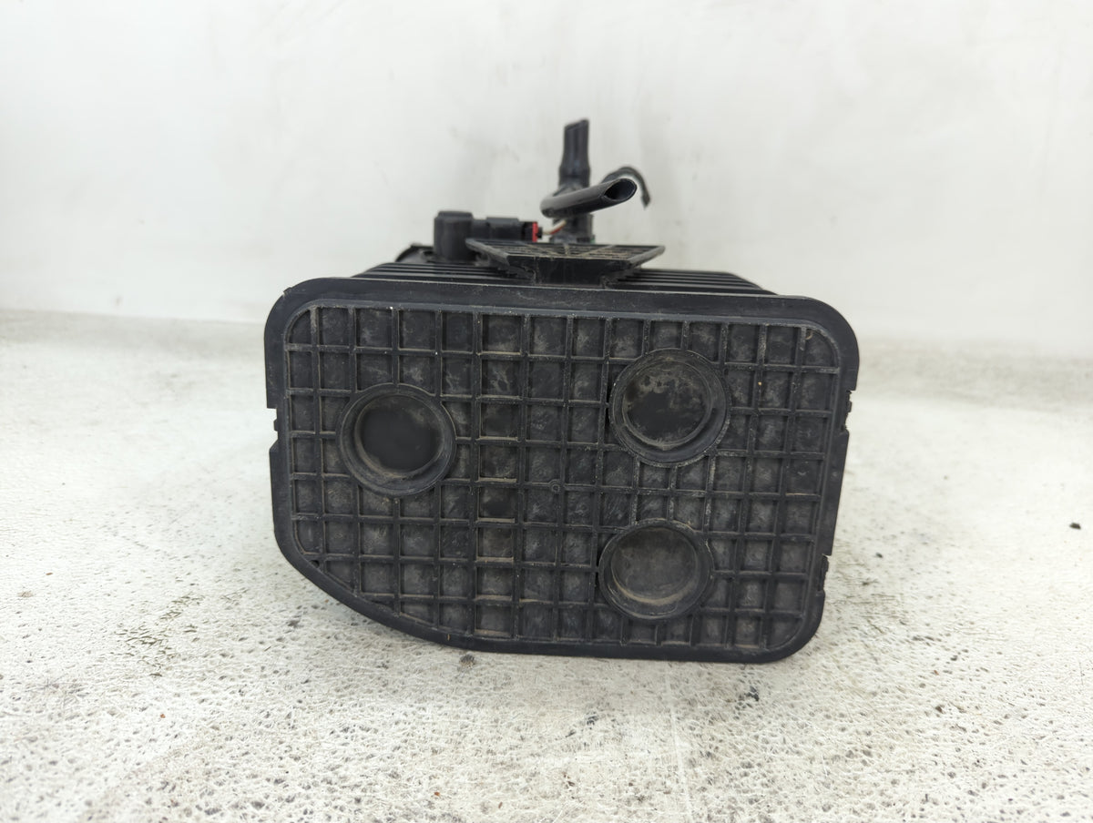 2012 Buick Lacrosse Fuel Vapor Charcoal Canister 1431881 - Oemusedautoparts1.com