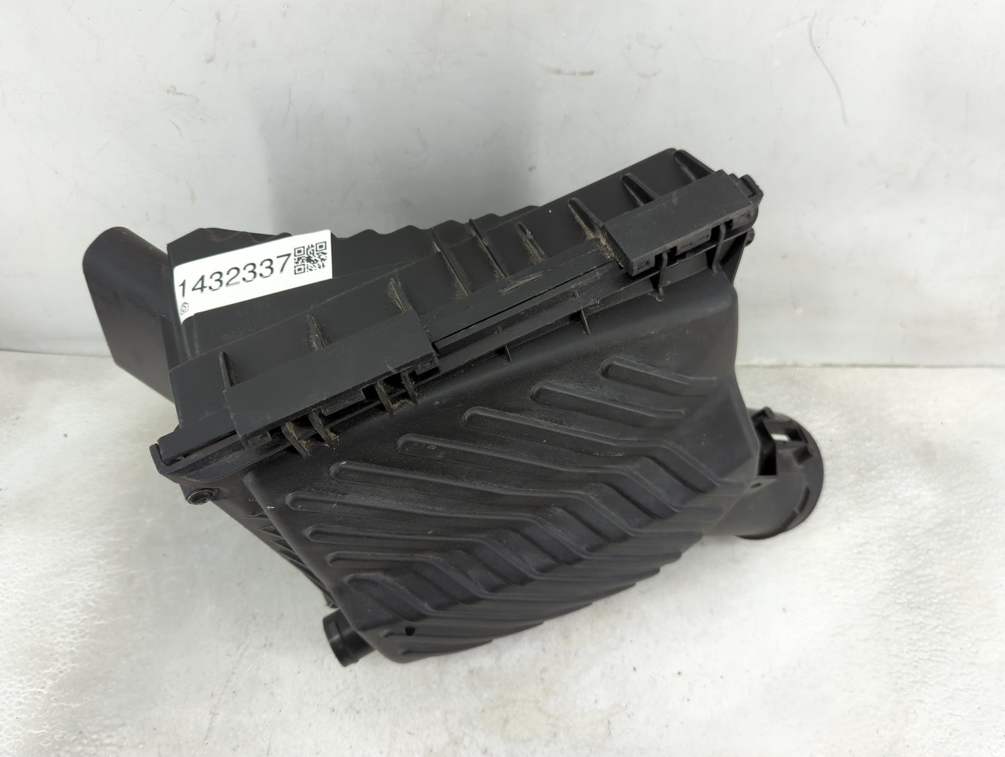 2012-2016 Buick Lacrosse Air Cleaner Intake-duct Hose Tube - Oemusedautoparts1.com