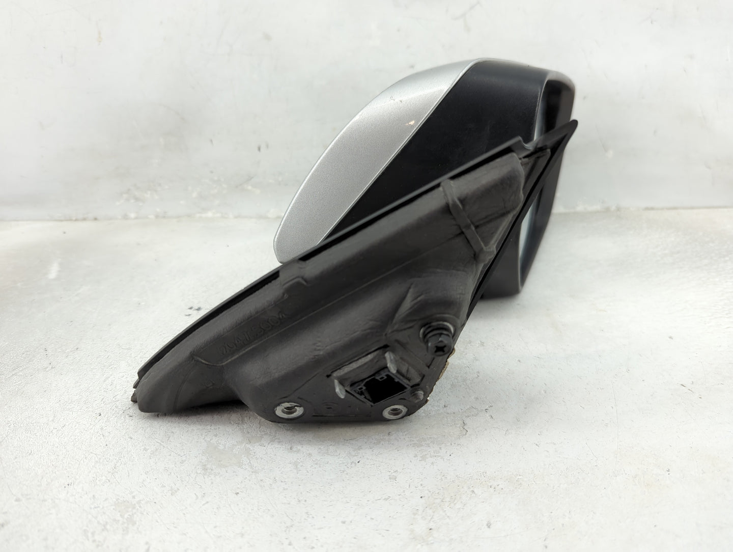 2010-2012 Buick Lacrosse Passenger Side View Mirror - Right Door Mirror OEM Used - Oemusedautoparts1.com