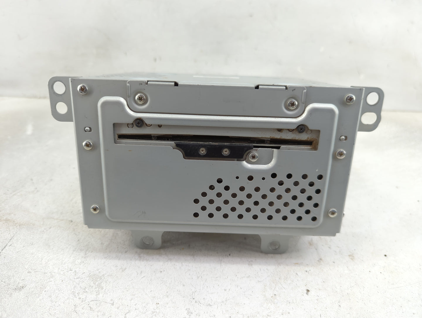 2012 Buick Lacrosse Radio AM FM Cd Player Receiver Replacement P/N:22826751 DW468100-7100 Fits Fits 2013 OEM Used Auto Parts
